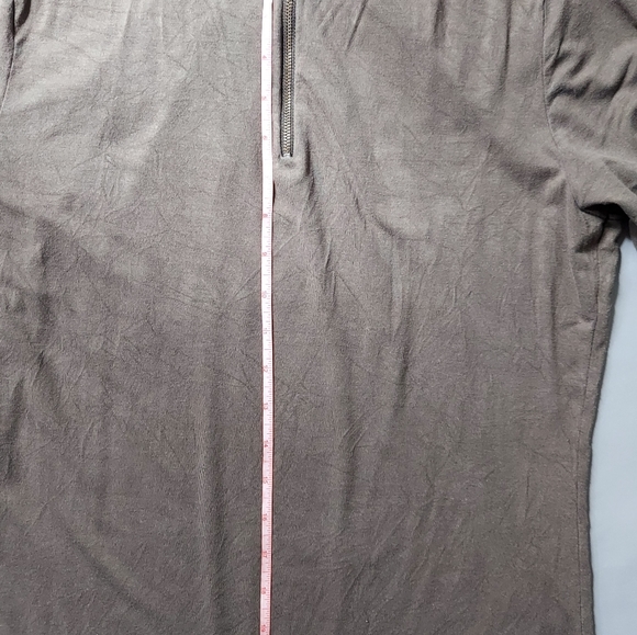 BANANA REPUBLIC Large, Gray scale Rayon Turtleneck - Picture 4 of 7